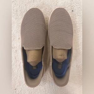 Skechers Go Walk Womens Size 10